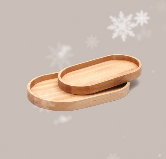Подносы и тарелки из натурального дерева