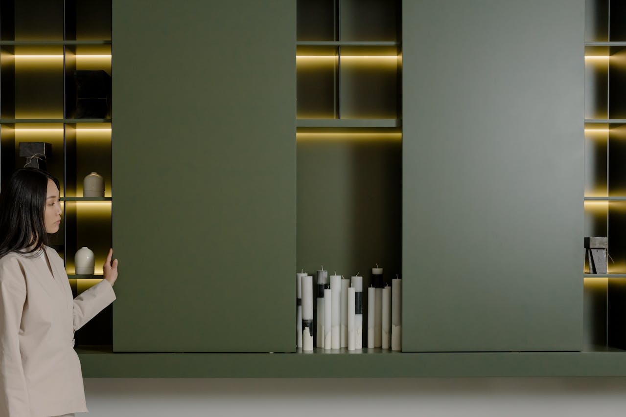 Оливково-зеленый в интерьере